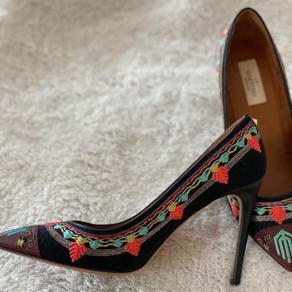 Valentino pumps - Picture 2 of 8